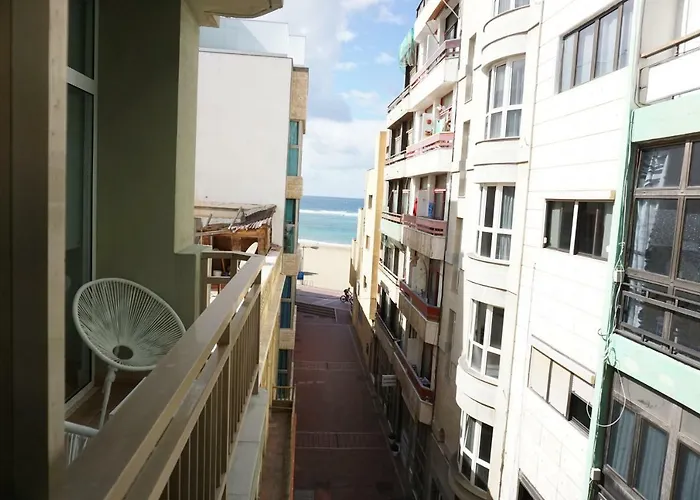 Black & White Las Canteras