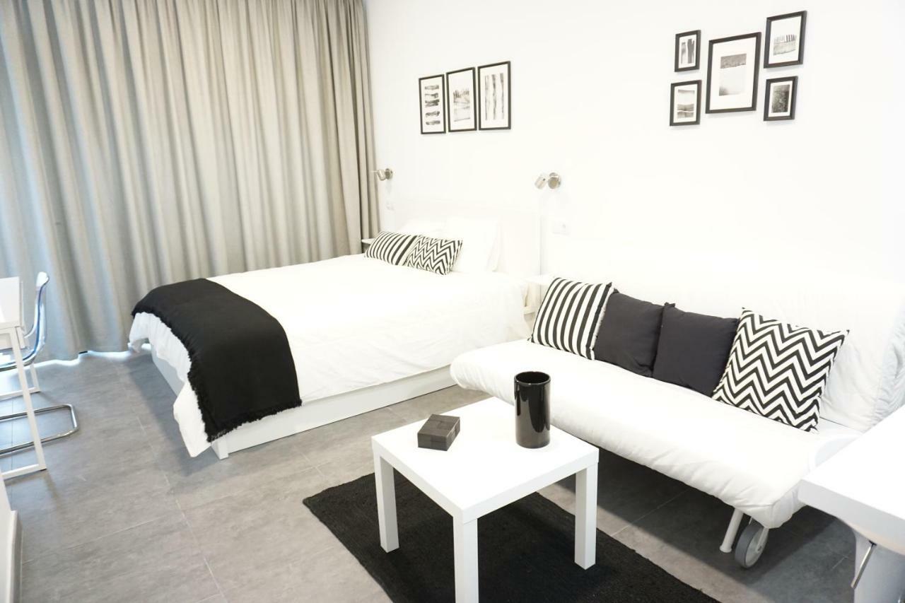 Apartamento Black & White Canteras Las Palmas de Gran Canárias